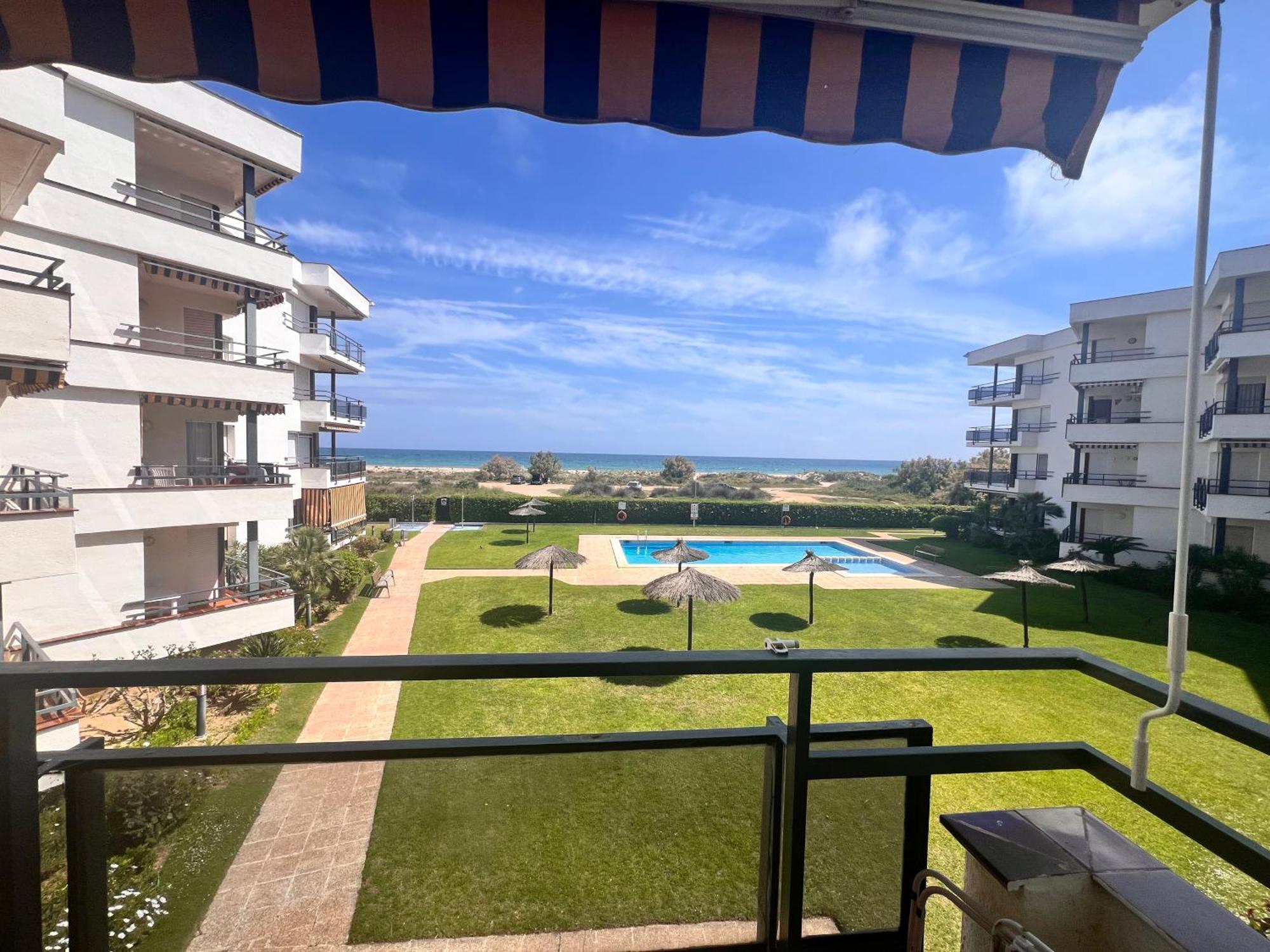 Apartamento Completo Frente Al Mar Creixell Exterior photo